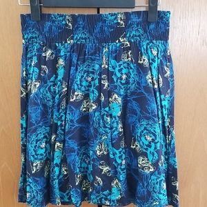 Casual Skirt by Frenchi